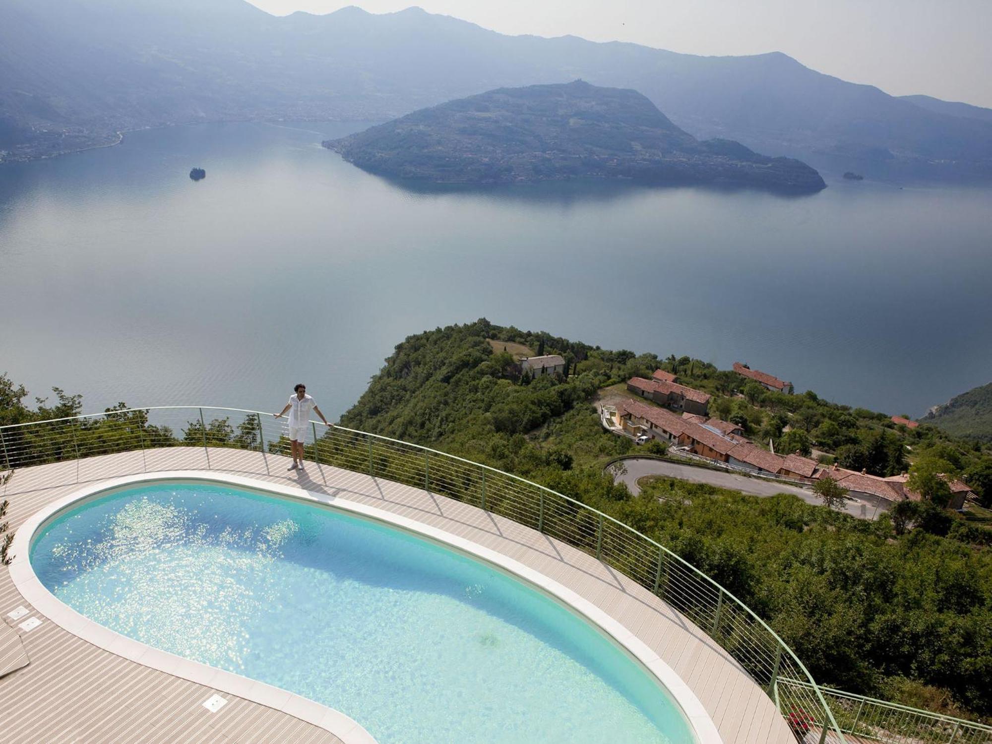Mantegna - Garden With Lake View And Swimming Pool Parzanica المظهر الخارجي الصورة